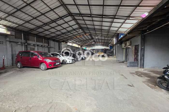 Gudang Dijual di Bandung LT 3560m2 & LB 3500m2 Lokasi Terbaik! Gudang Dijual di Bandung LT 3560m2 & LB 3500m2 Lokasi Terbaik!