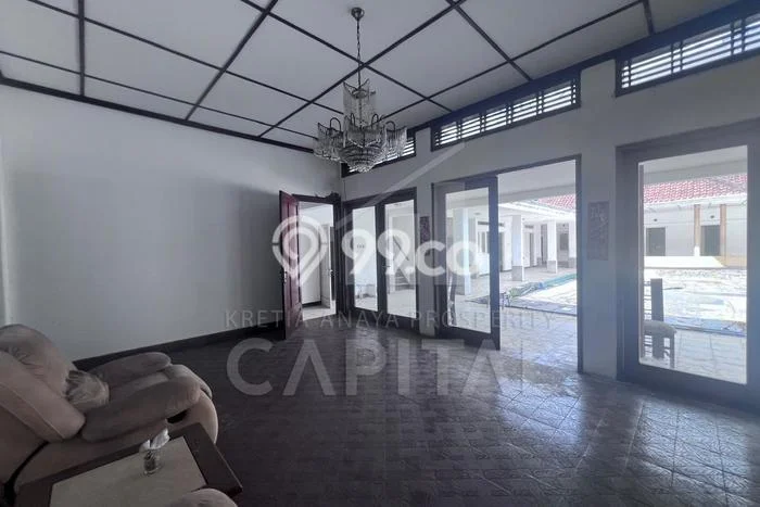 Disewakan Rumah Modern di Coblong Harga Rp 650 Juta/ Tahun Disewakan Rumah Modern di Coblong Harga Rp 650 Juta/ Tahun