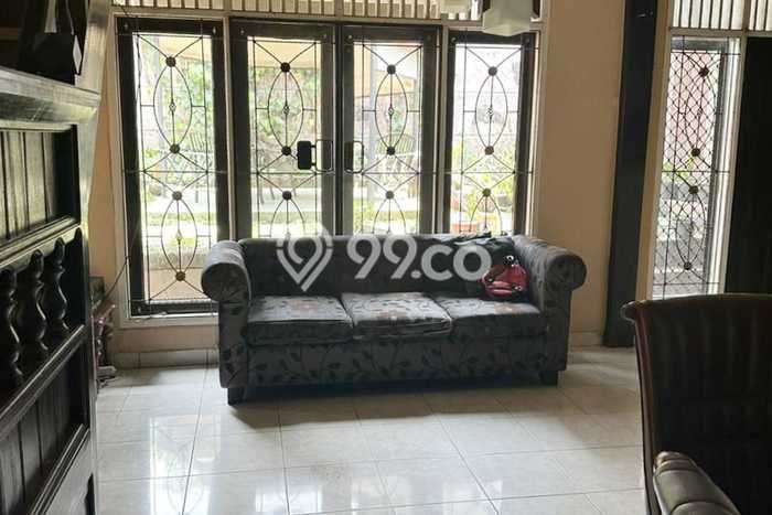 Rumah Elit Modern Tanpa Renovasi di Cibubur Jakarta Timur Rumah Elit Modern Tanpa Renovasi di Cibubur Jakarta Timur