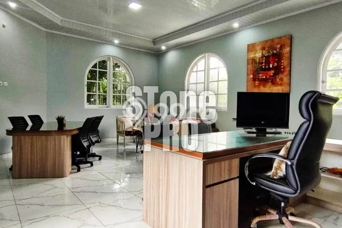 Rumah Mewah LB 700m2 Siap Huni Desain Elegan di Cibubur, Jakarta Timur Rumah Mewah LB 700m2 Siap Huni Desain Elegan di Cibubur, Jakarta Timur