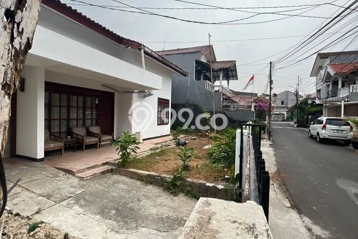 Dijual Hunian Mewah dengan Fasilitas Sekitar Komplit di Tebet, Jakarta Selatan Dijual Hunian Mewah dengan Fasilitas Sekitar Komplit di Tebet, Jakarta Selatan