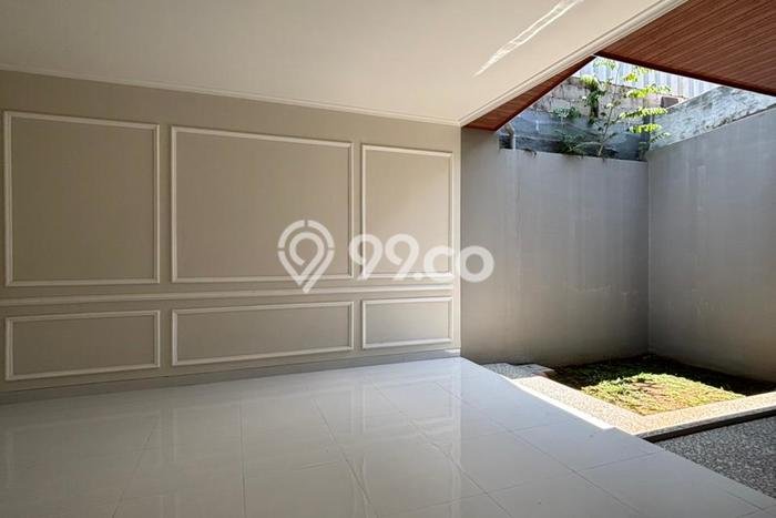 Rumah Mewah Siap Huni LT 200m2 di Gunung Putri, Bogor Rumah Mewah Siap Huni LT 200m2 di Gunung Putri, Bogor