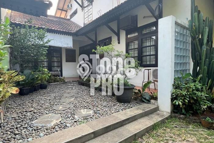 Hunian Elit LB 500m2 Siap Pakai Desain Elegan di Cibubur, Jakarta Timur Hunian Elit LB 500m2 Siap Pakai Desain Elegan di Cibubur, Jakarta Timur