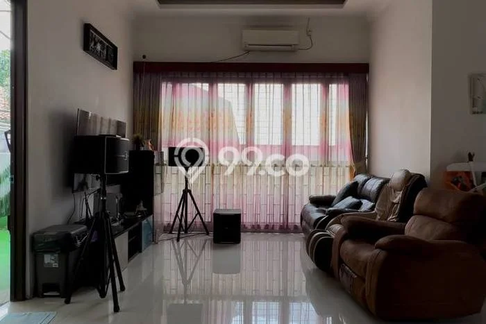 For Sale! Premium House LT 279m2 Desain Modern di Jatikarya For Sale! Premium House LT 279m2 Desain Modern di Jatikarya