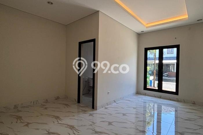 Rumah Mewah Siap Huni LT 200m2 di Gunung Putri, Bogor Rumah Mewah Siap Huni LT 200m2 di Gunung Putri, Bogor