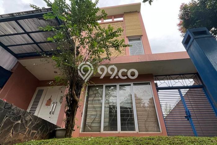 Rumah Luxury Modern Tanpa Renovasi di Cibubur Bogor Rumah Luxury Modern Tanpa Renovasi di Cibubur Bogor