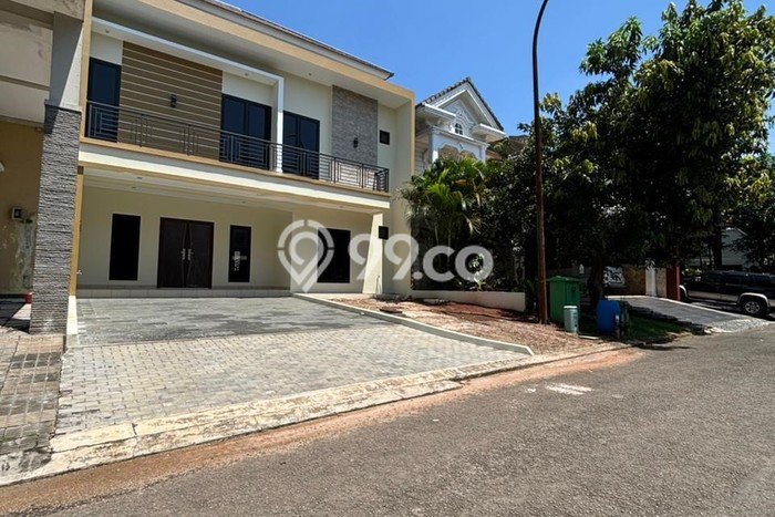 Rumah Mewah Siap Huni LT 200m2 di Gunung Putri, Bogor Rumah Mewah Siap Huni LT 200m2 di Gunung Putri, Bogor