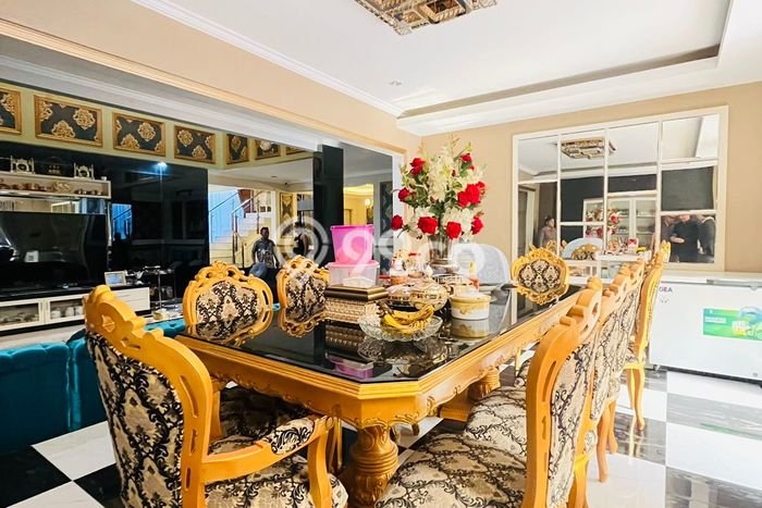Dijual Rumah Luas Elegan Dengan View Cantik di Cibubur, Bogor Dijual Rumah Luas Elegan Dengan View Cantik di Cibubur, Bogor