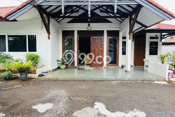 Rumah Elit Modern Siap Huni di Gandaria Jakarta Selatan Rumah Elit Modern Siap Huni di Gandaria Jakarta Selatan