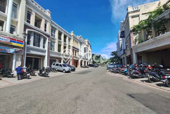 Ruko Dijual di Tangerang LT 75m2 & LB 202m2 Lokasi Terbaik! Ruko Dijual di Tangerang LT 75m2 & LB 202m2 Lokasi Terbaik!