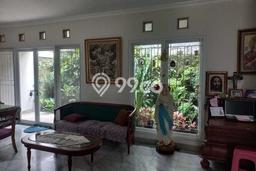 Rumah Mewah LB 210m2 Siap Huni Desain Elegan di BSD Taman Giri Loka, Tangerang Rumah Mewah LB 210m2 Siap Huni Desain Elegan di BSD Taman Giri Loka, Tangerang