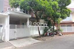 Dijual Rumah Luas Elegan Dengan View Eksklusif di Sektor 5-Bintaro, Jakarta Selatan Dijual Rumah Luas Elegan Dengan View Eksklusif di Sektor 5-Bintaro, Jakarta Selatan