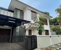 Rumah Luxury Modern Siap Huni di Sektor 9-Bintaro Tangerang Selatan Rumah Luxury Modern Siap Huni di Sektor 9-Bintaro Tangerang Selatan
