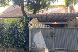 Hunian Eksklusif Siap Huni LT 276m2 di Kebayoran Baru, Jakarta Selatan Hunian Eksklusif Siap Huni LT 276m2 di Kebayoran Baru, Jakarta Selatan