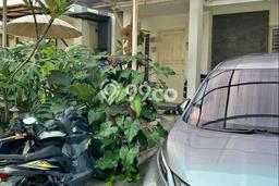 Rumah Modern 2 KT di Bintaro Tangerang Selatan Semi Furnished Rumah Modern 2 KT di Bintaro Tangerang Selatan Semi Furnished