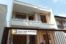 Rumah Tenang di Bintaro, 5 KT, LT 185m² Bangunan 350m² Rumah Tenang di Bintaro, 5 KT, LT 185m² Bangunan 350m²