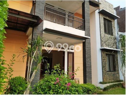 Hunian Cantik Modern Lb 300m2 di Pamulang, Tangerang Selatan Hunian Cantik Modern Lb 300m2 di Pamulang, Tangerang Selatan