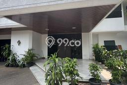 Komersial Bagus Dijual LB 820m2 Lokasi Strategis Jakarta Selatan Area Cocok untuk Berbisnis Komersial Bagus Dijual LB 820m2 Lokasi Strategis Jakarta Selatan Area Cocok untuk Berbisnis