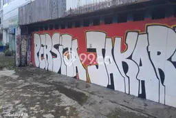 Komersial Bagus Dijual LB 300m2 Lokasi Strategis Jakarta Selatan Area Cocok untuk Bisnis Komersial Bagus Dijual LB 300m2 Lokasi Strategis Jakarta Selatan Area Cocok untuk Bisnis