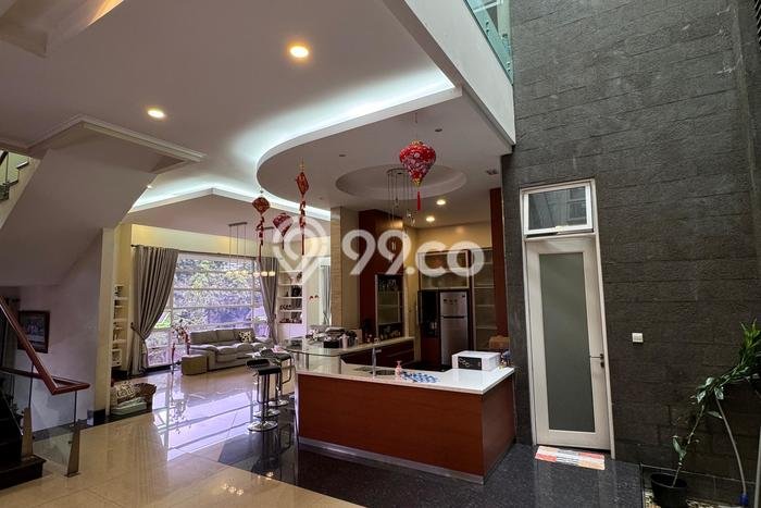 For Sale! Premium House LT 391m2 Desain Elegan di Pantai Indah Kapuk For Sale! Premium House LT 391m2 Desain Elegan di Pantai Indah Kapuk