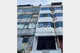 Ruko Dijual di Jakarta Barat LT 67m2 & LB 200m2 Lokasi Terbaik! Ruko Dijual di Jakarta Barat LT 67m2 & LB 200m2 Lokasi Terbaik!