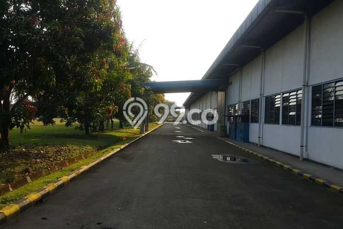 Jual Pabrik Kawasan Purwasari, Luas 20000m2m², Kawasan Bisnis, Akses Strategis Jual Pabrik Kawasan Purwasari, Luas 20000m2m², Kawasan Bisnis, Akses Strategis