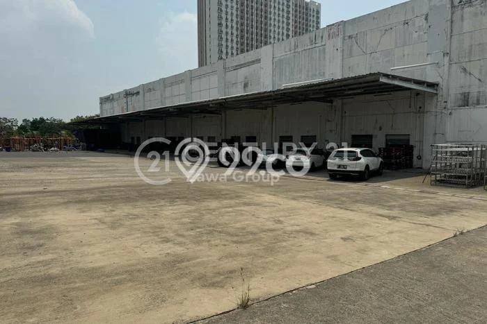 HARGA BERSAING! Gudang di Cikarang, Luas 19400m2m², Lokasi Komersial HARGA BERSAING! Gudang di Cikarang, Luas 19400m2m², Lokasi Komersial
