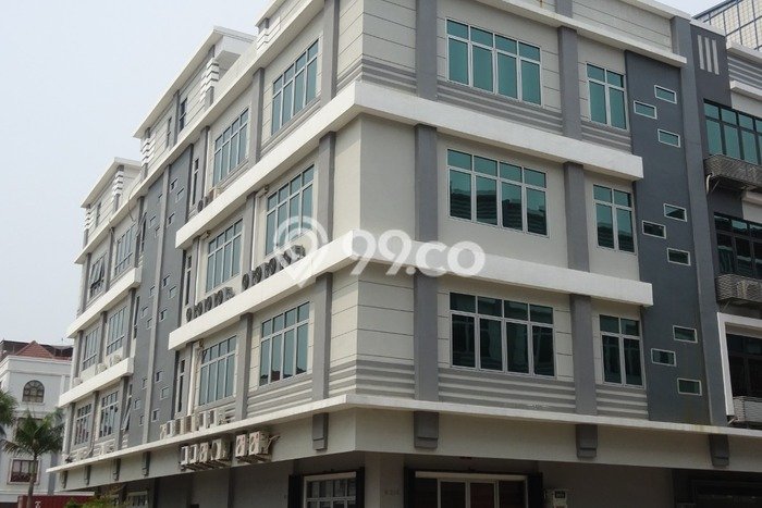 Unit Ruko Dijual di Jakarta Utara LT 122m2 & LB 548m2 Unit Ruko Dijual di Jakarta Utara LT 122m2 & LB 548m2