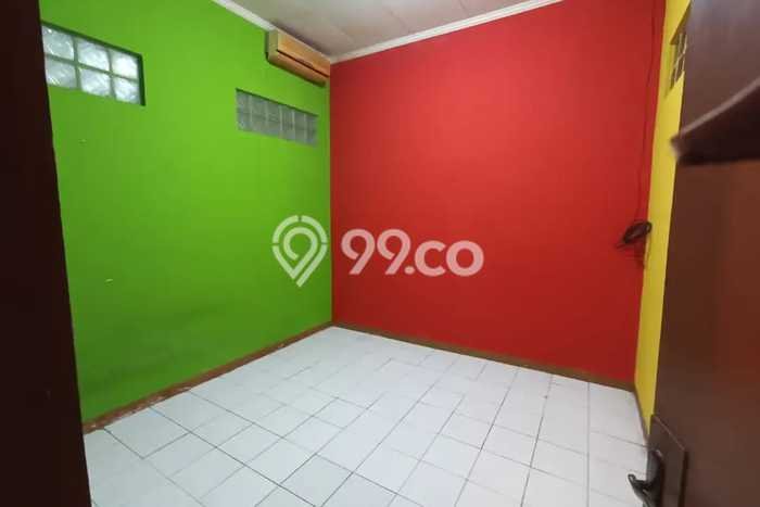 Dijual! Ruko di Taman Holis Indah Bandung LT 85m2 / LB 132m2 Kawasan Bisnis Dijual! Ruko di Taman Holis Indah Bandung LT 85m2 / LB 132m2 Kawasan Bisnis
