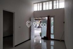 Jarang Ada! Rumah Kontrakan 3 Kamar Bagus Siap Huni Taman Kopo Indah Jarang Ada! Rumah Kontrakan 3 Kamar Bagus Siap Huni Taman Kopo Indah