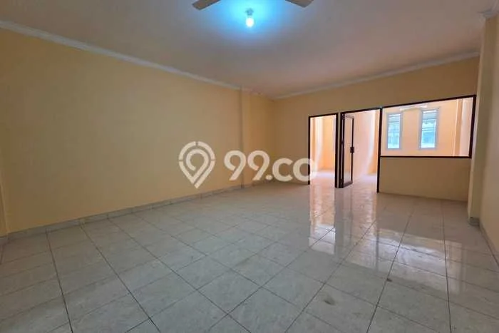 Ruko untuk disewa di Bojongloa Kaler punya LT 75m2 & LB 150m2 harga sewa kompetitif Ruko untuk disewa di Bojongloa Kaler punya LT 75m2 & LB 150m2 harga sewa kompetitif