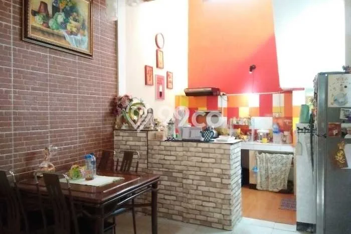 Lokasi terbaik! Rumah siap huni disewakan di Antapani LB 140m2 Lokasi terbaik! Rumah siap huni disewakan di Antapani LB 140m2