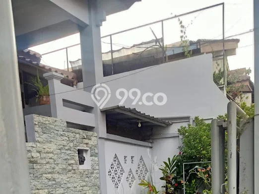 Dijual Cepat Rumah Bagus Siap Huni LB 300m2 di Babakan Ciparay, Bandung Dijual Cepat Rumah Bagus Siap Huni LB 300m2 di Babakan Ciparay, Bandung