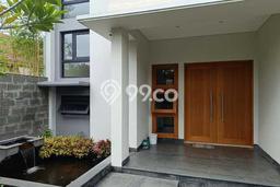 Rumah Elit Modern Tanpa Renovasi di Gatot Subroto Bandung Rumah Elit Modern Tanpa Renovasi di Gatot Subroto Bandung