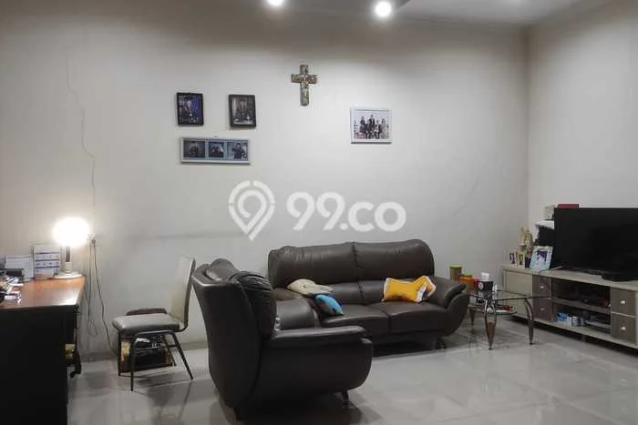 Rumah Minimalis 3 KT di Taman Holis Indah Bandung Unfurnished Rumah Minimalis 3 KT di Taman Holis Indah Bandung Unfurnished