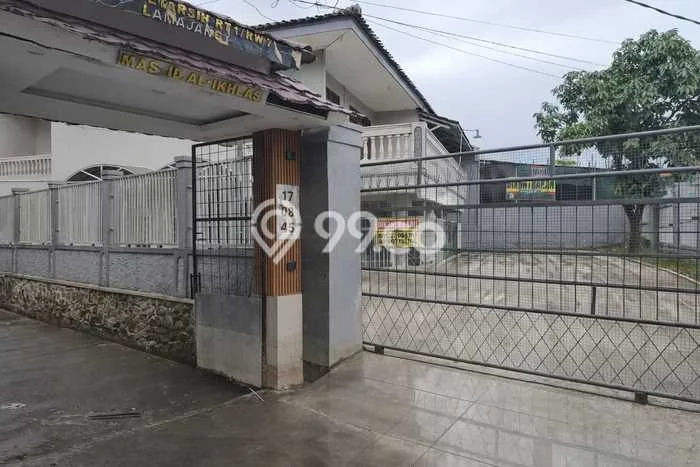 Disewakan Hunian Konsep Modern di Dayeuhkolot Bandung dengan 7 KT Disewakan Hunian Konsep Modern di Dayeuhkolot Bandung dengan 7 KT