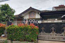 Jual Rumah Favorit Siap Huni LB 150m2 di Arcamanik, Bandung Jual Rumah Favorit Siap Huni LB 150m2 di Arcamanik, Bandung