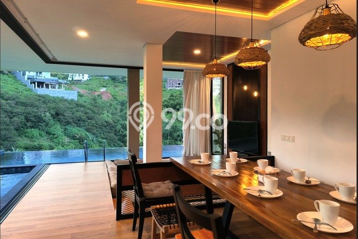 Vila di , Ukuran 215m2m², Akses ke fasilitas publik Vila di , Ukuran 215m2m², Akses ke fasilitas publik