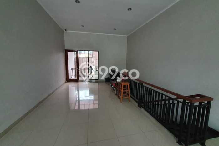 Ruko Dijual di Prime Area Bandung Luas 170m2 Ruko Dijual di Prime Area Bandung Luas 170m2