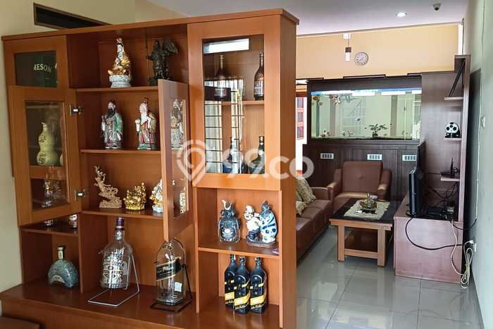 Rumah Modern 3 KT di Taman Holis Indah Bandung Unfurnished Rumah Modern 3 KT di Taman Holis Indah Bandung Unfurnished