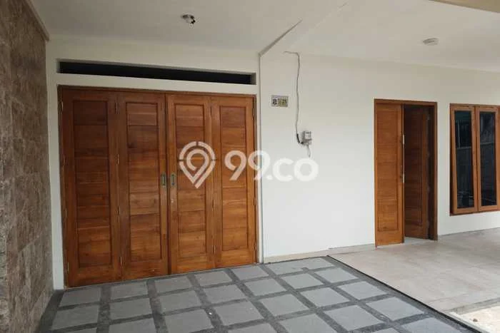 Disewakan Rumah Harga Terjangkau di Ngagel Surabaya dengan 6 Kamar Tidur Disewakan Rumah Harga Terjangkau di Ngagel Surabaya dengan 6 Kamar Tidur
