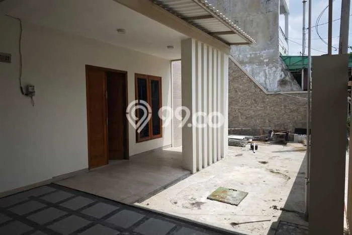 Disewakan Rumah Harga Terjangkau di Ngagel Surabaya dengan 6 Kamar Tidur Disewakan Rumah Harga Terjangkau di Ngagel Surabaya dengan 6 Kamar Tidur