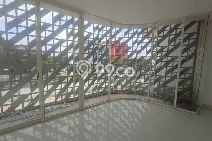 Kantor Dijual di Tangerang LT 198m2 & LB 714m2 Lokasi Terbaik! Kantor Dijual di Tangerang LT 198m2 & LB 714m2 Lokasi Terbaik!