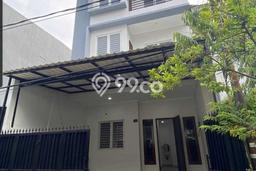For Sale! Premium House LT 90m2 Desain Elegan di Sunter For Sale! Premium House LT 90m2 Desain Elegan di Sunter