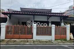 Rumah Cantik Siap Pakai Di Johar Baru Luas 180m2 Lokasi Strategis Rumah Cantik Siap Pakai Di Johar Baru Luas 180m2 Lokasi Strategis