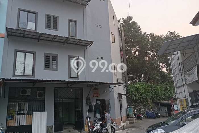 Unit Kost Dijual di Tangerang Selatan Spesifikasi 58 Kamar Tidur dan Area Ramai Unit Kost Dijual di Tangerang Selatan Spesifikasi 58 Kamar Tidur dan Area Ramai
