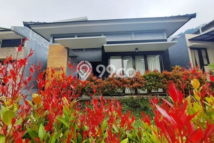 Rumah Modern 2 Kamar LT 135m2 di Batu Rumah Modern 2 Kamar LT 135m2 di Batu