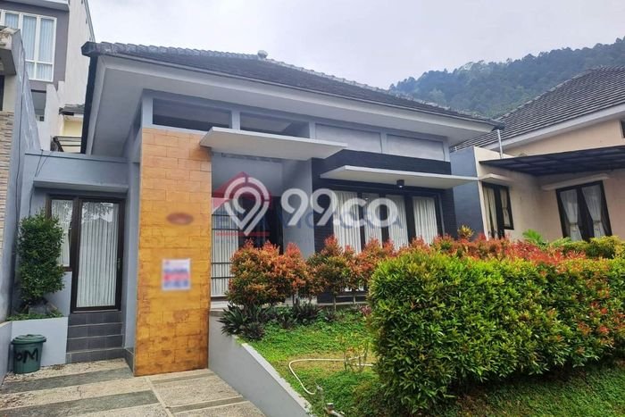 Rumah Modern 2 Kamar LT 135m2 di Batu Rumah Modern 2 Kamar LT 135m2 di Batu
