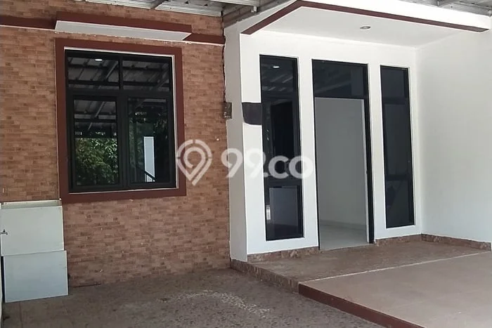 Lokasi terbaik! Rumah siap pakai disewakan di Pondok Aren LB 111m2 Lokasi terbaik! Rumah siap pakai disewakan di Pondok Aren LB 111m2