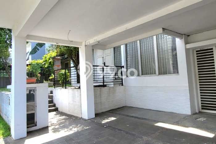 Disewakan Rumah Konsep Modern di Pondok Aren Tangerang Selatan dengan 4 Kamar Disewakan Rumah Konsep Modern di Pondok Aren Tangerang Selatan dengan 4 Kamar